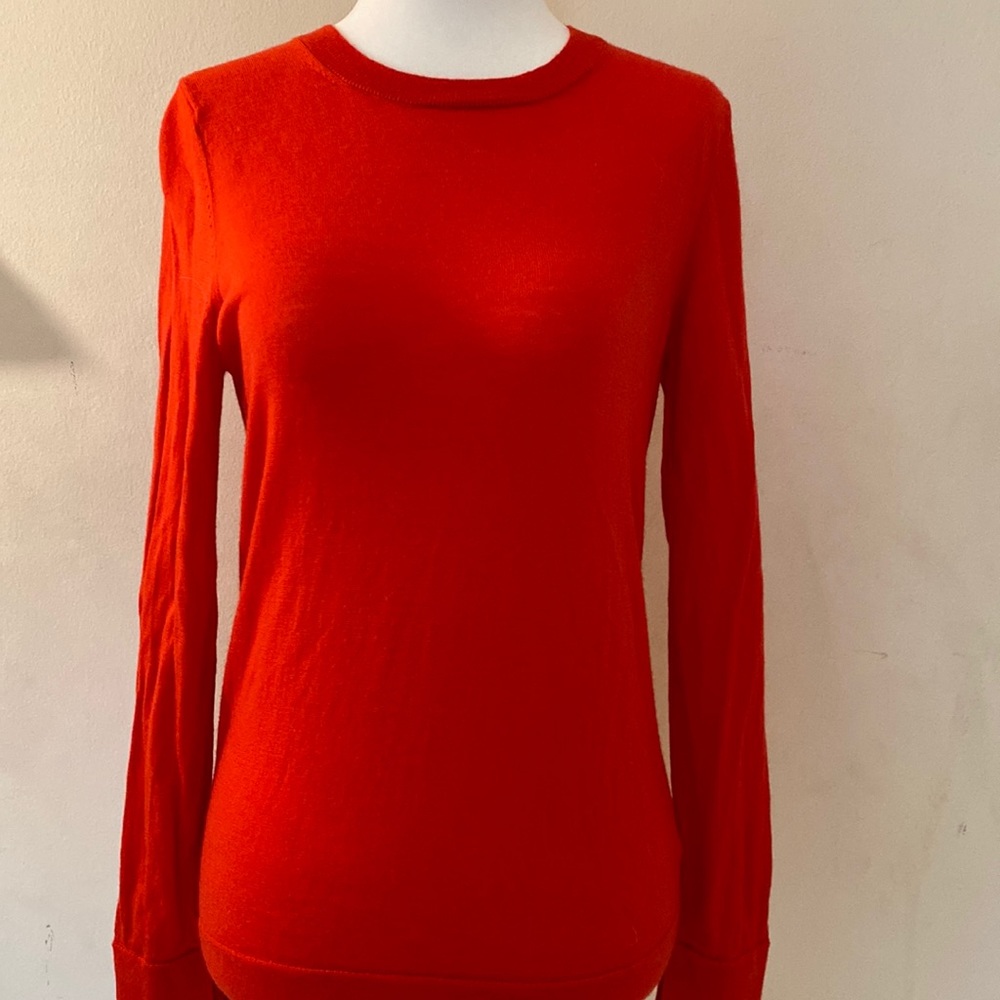 Banana Republic red/orange lightweight merino wool crew sweater Size S